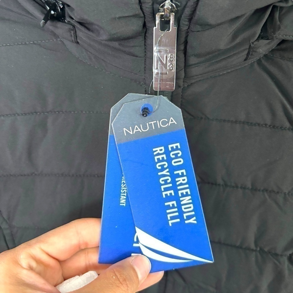 NWT Nautica Black Lightweight Puffer Jacket with Removable Hood MSRP $200 - XS - Picture 9 of 14